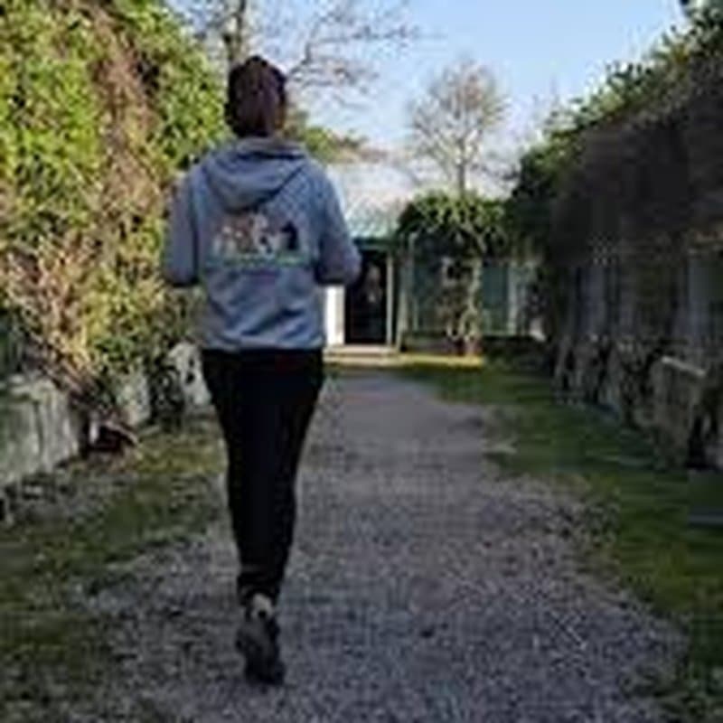 Volontaria al canile